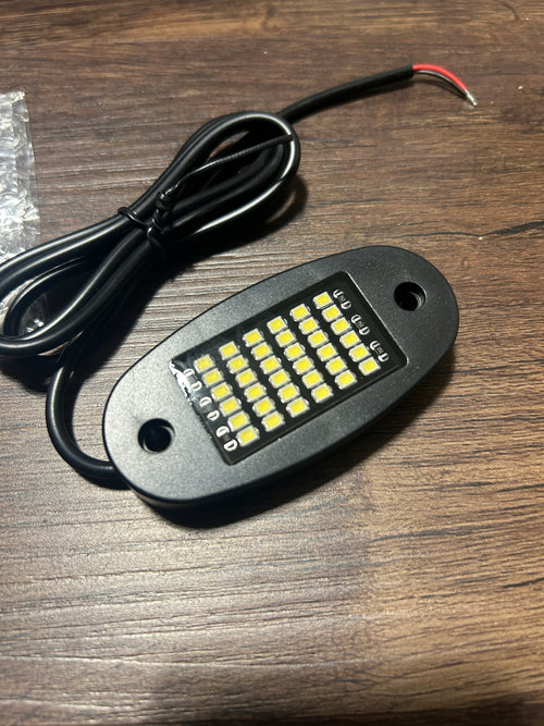 Battery powered rock light V.1
